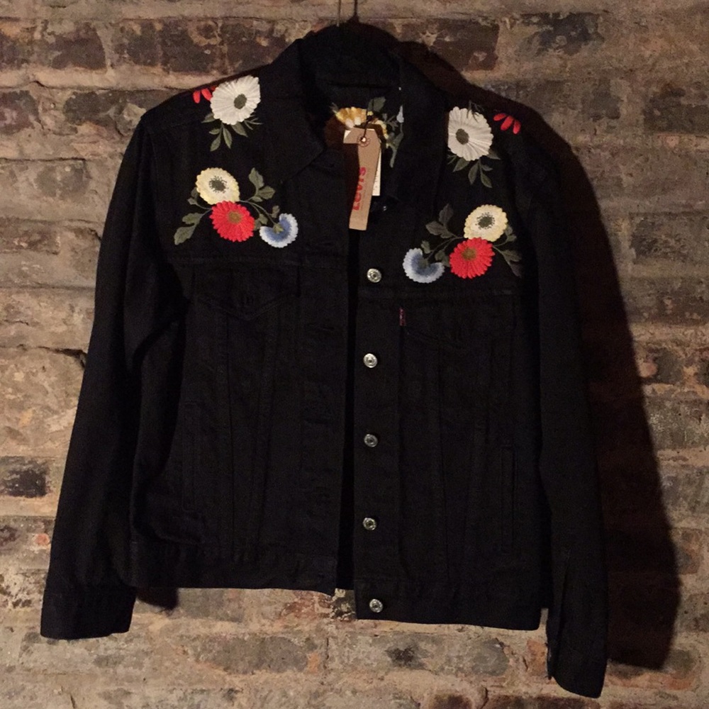 Levi’s Floral Embroidered Black Jacket
